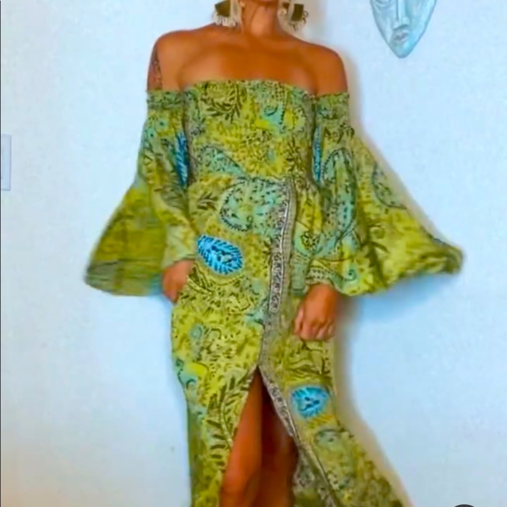 Maxi dress New!!